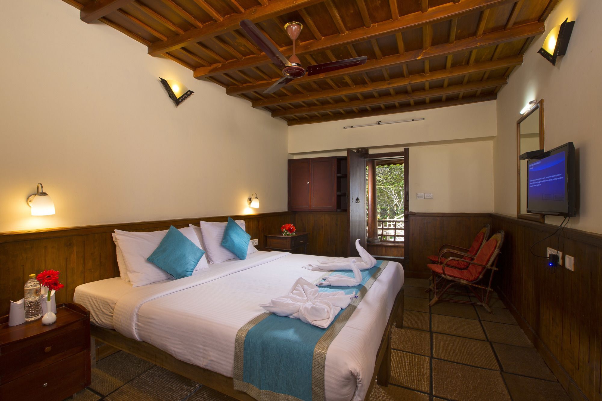 Spice Country Resort Chithirapuram Exterior foto