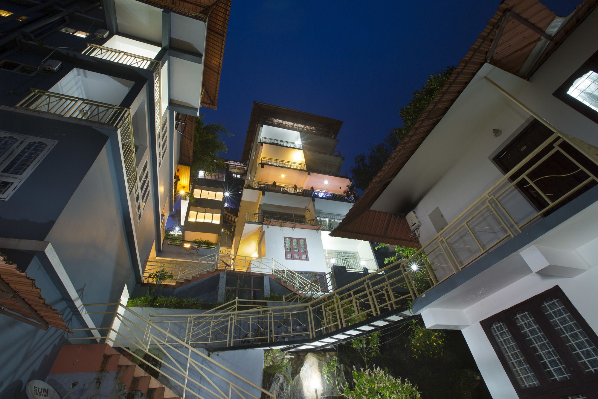 Spice Country Resort Chithirapuram Exterior foto